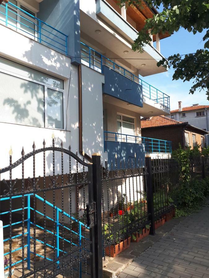 Blue House - Синята Къща Obzor Esterno foto